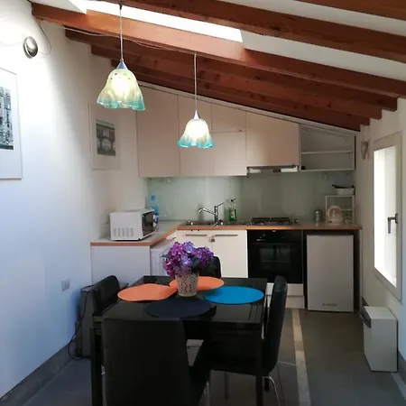 شقة Charming House In البندقية